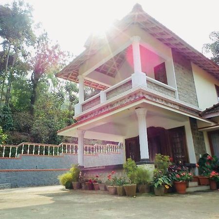 Coorg Divine Spark Home Stay Suntikoppa المظهر الخارجي الصورة