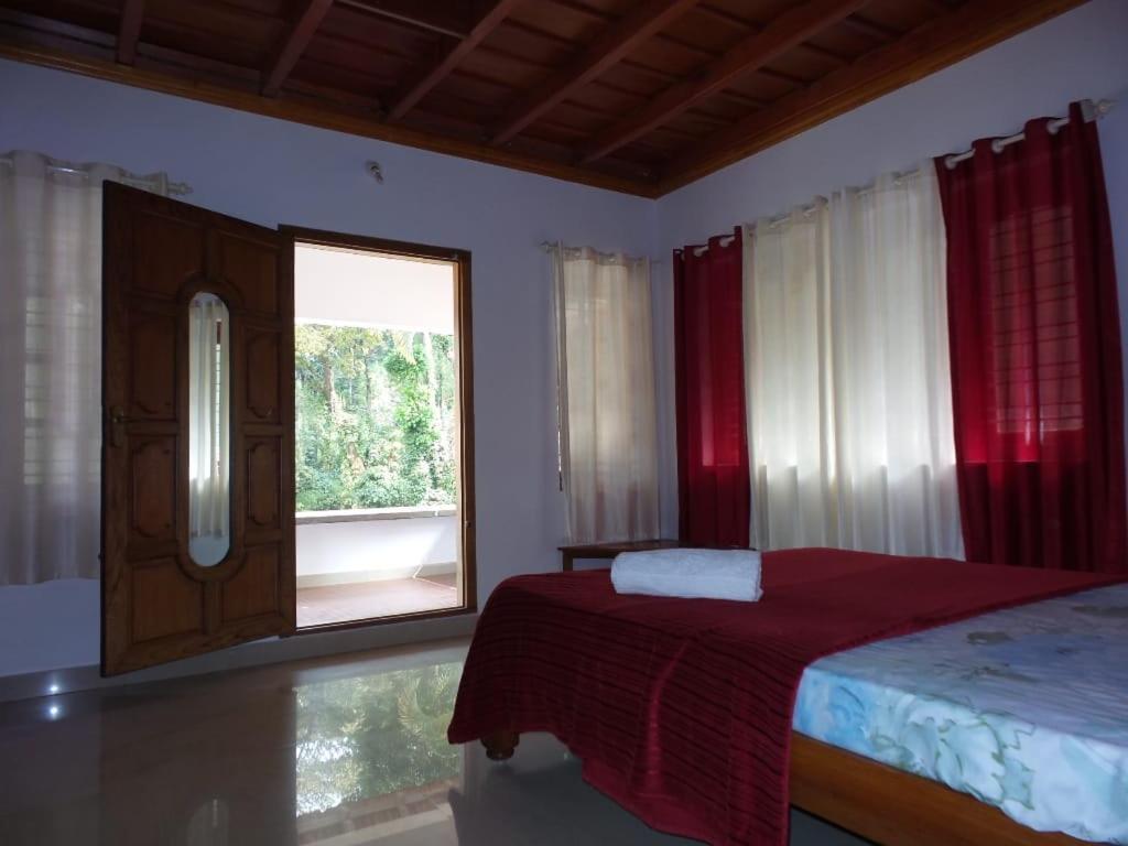 Coorg Divine Spark Home Stay Suntikoppa المظهر الخارجي الصورة