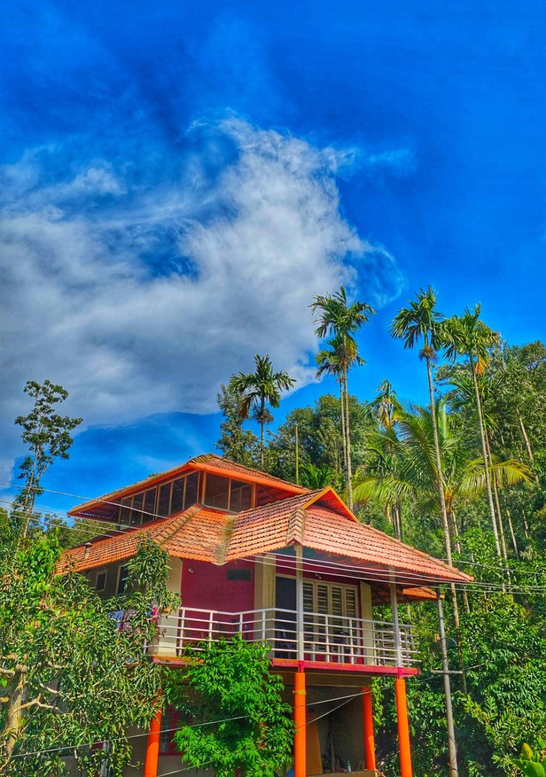 Coorg Divine Spark Home Stay Suntikoppa المظهر الخارجي الصورة