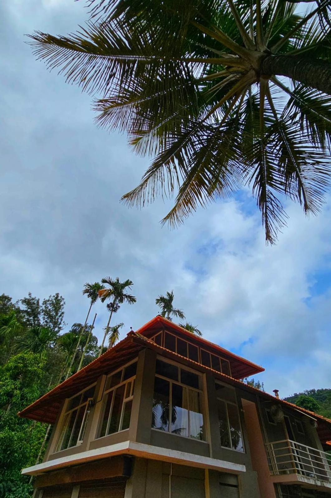 Coorg Divine Spark Home Stay Suntikoppa المظهر الخارجي الصورة